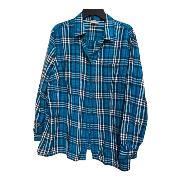 3 Womens or teen girls flannel shirts - Picture 2 of 10